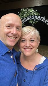 Tack alla underbara människor som kom och fyllde hela Flunsåsparken med  sång, kärlek och hopp! Tack Lalehprojektkören i Göteborg och Kungsbacka