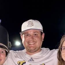 Jonathan Rathman (@BigR_50)