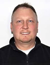 Travis Eckman's Instagram, Twitter & Facebook