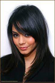 Der pony und der rest der frisur sollten einheitlich. 20 Neu Portrat Mehr Als Schrager Pony Stylen Bob Frisuren Frisur Seitenscheitel Frisuren Seitenscheitel Pony Seitenscheitel Pony