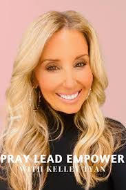 Heather Frampton's Instagram, Twitter & Facebook