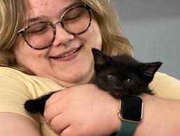 Ben Looker accepts the OVPR Scholar Works Award