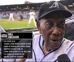 Kara Beemer's Instagram, Twitter & Facebook