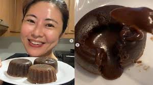 • 250 gram tepung terigu • 30 gram gula pasir • 2 sendok. Resep Mudah Buat Choco Lava Cake Lumer Bisa Untuk Menu Berbuka Dan Sajian Lebaran Idul Fitri Serambi Indonesia