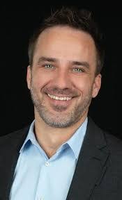 Linda Byford's Instagram, Twitter & Facebook