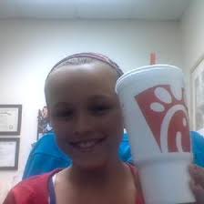 EMMA CALHOUN (calhoemm)