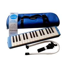 Cara memainkannya adalah dipukul dengan alat pemukul khusus. Alat Musik Pianika Dimainkan Dengan Cara Alatkuba