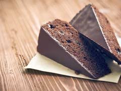 Jun 29, 2021 · karthika nair turned 28 recently. Eggless Vanilla Cake In A Pressure Cooker Eggless Cake Recipes