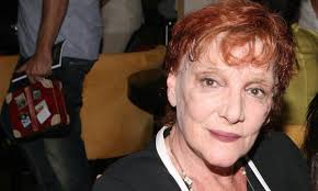 — έχω βέβαια, αλλά μου έδωσε ο διευθυντής μου δύο ώρες άδεια και βγήκα για ψώνια. Marw Kontoy O Kwnstantaras Den Moy Arese Ka8oloy San Antras Patras Events