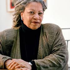 Sarah Layden (@BySarahLayden)