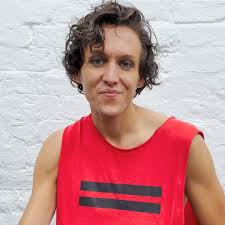 Family Falco is BACK! 🦇