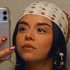 Violetwhitee_ I'd love that Mrs. Violet