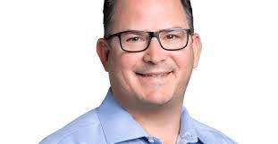 Mark Sass's Instagram, Twitter & Facebook