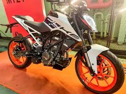 Jasa transportasi rental motor 2021 dengan sepeda motor matic tipe terbaru ( honda beat, beat street, honda new genio, vario 110cc, vario 125cc, scoopy, honda pcx dan yamaha nmax. Ktm Duke Rc Adv And Husqvarna Prices Increased By Up To 10k
