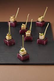 Pieces Cocktail Salees Vitelotte Creme De Girolles Parfum De Cassis Traiteur Gastronomie Recettes De Cuisine