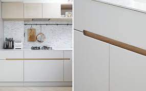 Collection by ata hossein zadeh. No Hardware For The Kitchen Cabinets In This London Home Kitchen Cabinets Without Hardware Kitchen Cabinets Without Handles Kitchen Without Handles