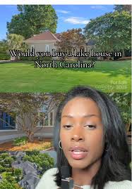 Gorgeous Lake House for Sale in North Carolina