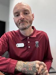 Calvin Mead's Instagram, Twitter & Facebook