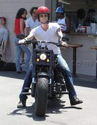 Pin By Sydni Keppen On Favorite People Adam Levine Maroon 5 Adams