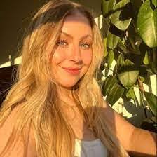 Danielle Angelle's Instagram, Twitter & Facebook