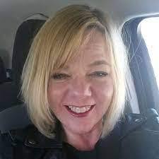 Debbie Tinsman's Instagram, Twitter & Facebook