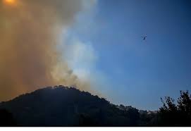 Μεγάλη φωτιά ξέσπασε τα ξημερώματα του. 2aan2fsv9mlwgm
