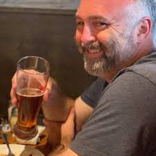 Who can provide commercial insurance services?