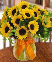 These Sunflowers Will Look Perfect On Any Summer Table Sunflower Arrangements Beautiful Flowers Flower Delivery