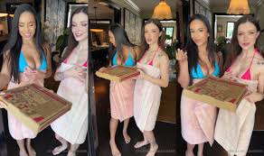 A Threesome Between Neighbors | PimpBunny