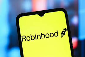 HOOD Stock Rallies On Wall Street Optimism: Retail Sentiment Improves As Investors Eye A Bigger Pop