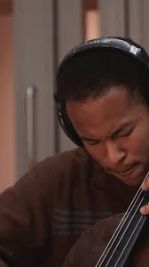 Christmas is just around the corner, so here's 'Gabriel's Message' to get  you in the Christmas spirit 🎻🎄