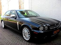 Jaguar Xj 4 2 Executive R Sportpakket 20 Sepang Tweedehands Auto Benzine 34 999 Occasion In Rosmalen Jaguar Xj Jaguar Sepang