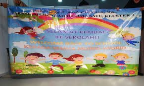 Macam mana dengan sekolah anda? Penchetak 4 Ft X 8 Ft Banner Selamat Kembali Ke Facebook