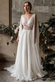 That Fairy Tale Wedding Dress That You Always Dreamed Of Beautifully Styled With Lace With A Flowi Grecian Wedding Dress Ruffle Wedding Dress Grecian Wedding