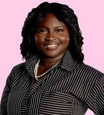 Elaina Simon's Instagram, Twitter & Facebook