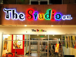 It makes for a great little place to shop for gifts, and there are some good restaurants here as well. The Studio At Kl