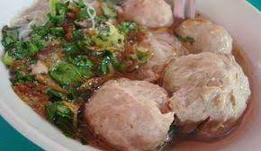 Resep Bakso Solo Yang Asli Lezatnya Bikin Kangen Recipes Easy Delicious Recipes Indonesian Food