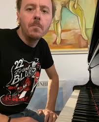 ¡Pau San Martín de La Blues Company, tiene un mensaje para ti!