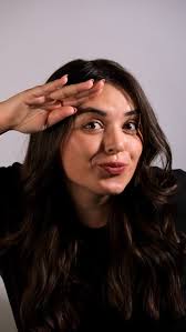 Vanessa Oh's Instagram, Twitter & Facebook