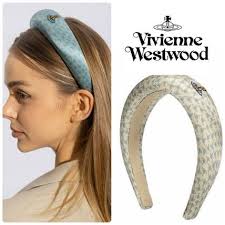 ギフトラッピングOK イエロー（黄色）系 Vivienne Westwood(ヴィヴィアンウエストウッド) アクセサリー(レディース)