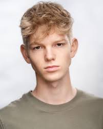 Class Dismissed" How to Be Art (TV Episode 2020)