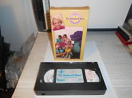 The show takes place at michael & amy's house where luci & her sister tina, adam, and jason meet at for barney's assistance when they need help. Barney The Backyard Gang The Backyard Show Vhs Video Sandy Duncan 1st Edition 99 95 Picclick