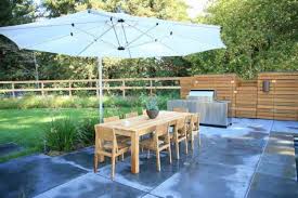 A gravel patio is an excellent addition to any home not only because of the added beauty it gives, but also because of the multiple purposes it can offer. Outdoor Bbq Kitchen Islands Spice Up Backyard Designs And Dining Experience