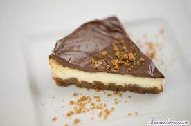 Per ultimo, sciogliere la nutella e versarla sul dolce ed infine spolverare il dolce con la farina di cocco. Ricetta Cheesecake Nutella Mascarpone