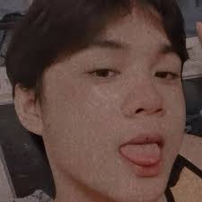 Max Andres (@AndresRacci)