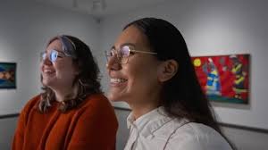 Art in the Park is back for the summer! Mark your calendars with the dates  below and join us from 10:00–12:00 PM in Victoria Park. June 14:  Suncatchers July 12: Flower Spinners