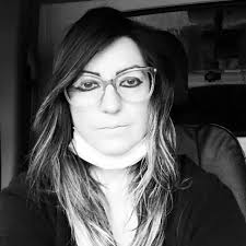 Ha solicitado seguirte. Te gustan los tatuajes pequeños??