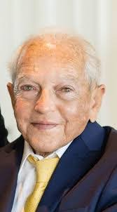 Brian Maust's Instagram, Twitter & Facebook