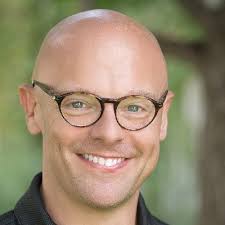 Kyle Saunders (@KyleLSaunders)