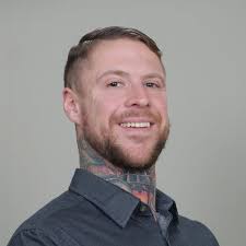 Sharing a large beer: In the States, everyone has their beer. But in Brazil  a group of 5-10 people will share a large beer instead. There is something  community driven about this